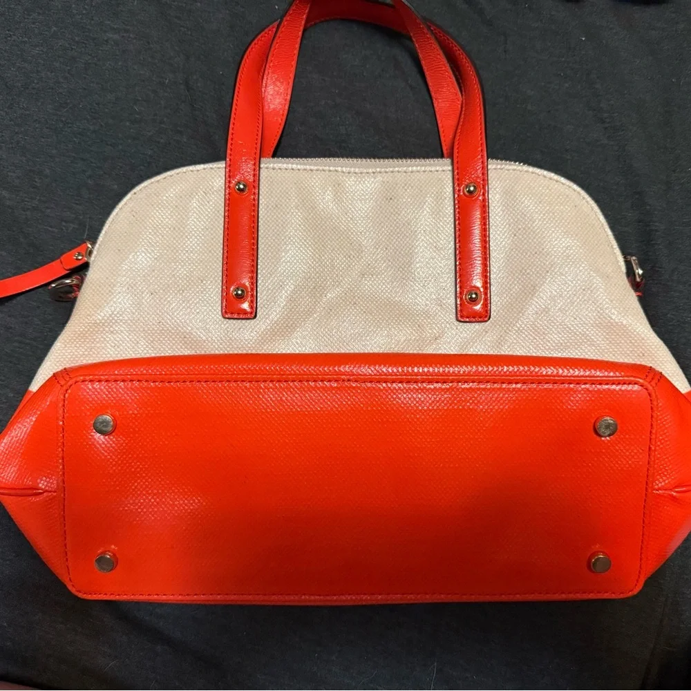 Red and Cream Women's Handbag - Picture 2 of 3